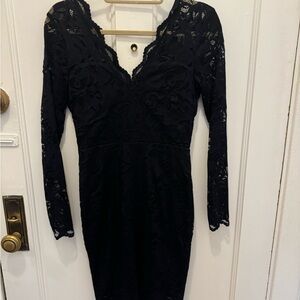 🏷️3/$20- H&M Blue Bodycon Midi Dress with Plunge Neckline